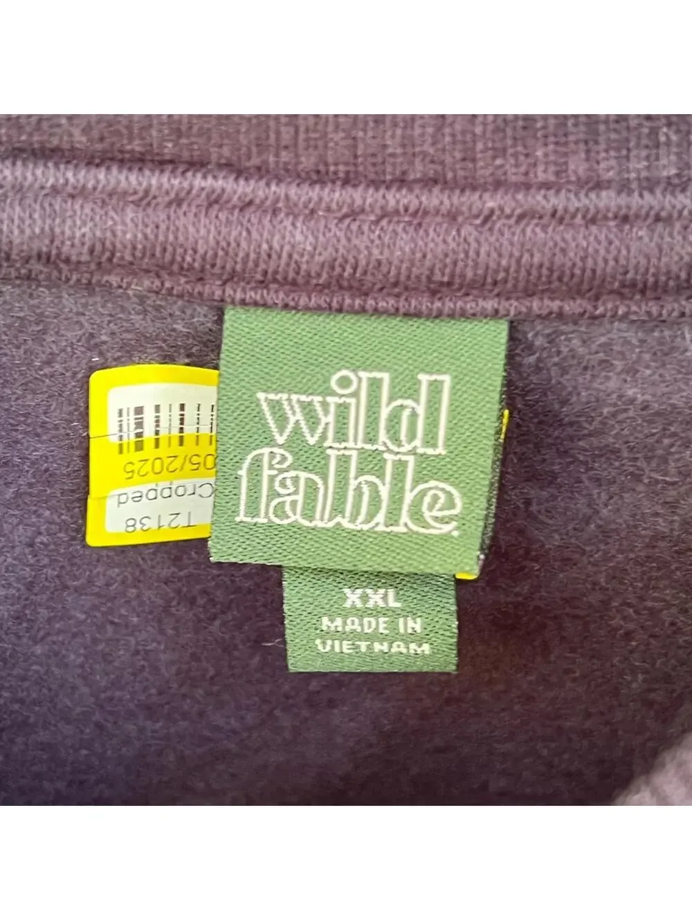 NWOT Wild Fable Navy Blue Sweatshirt - Picture 2 of 3